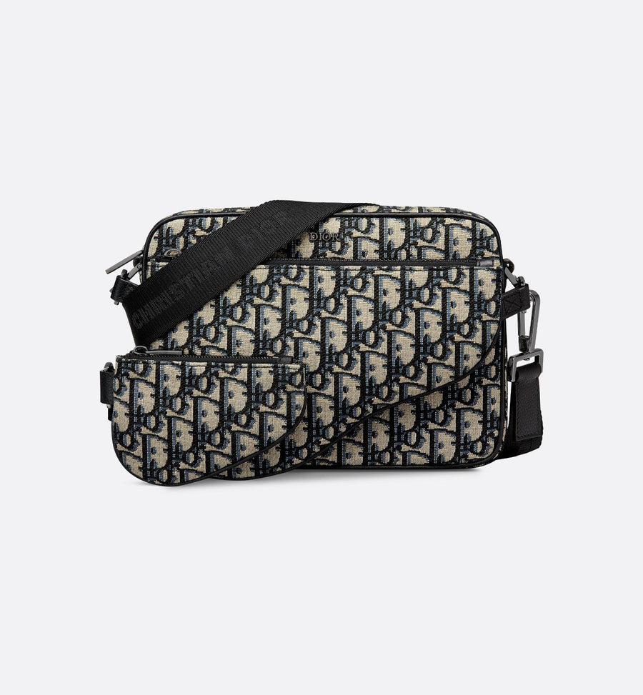Triple Pouch Saddle