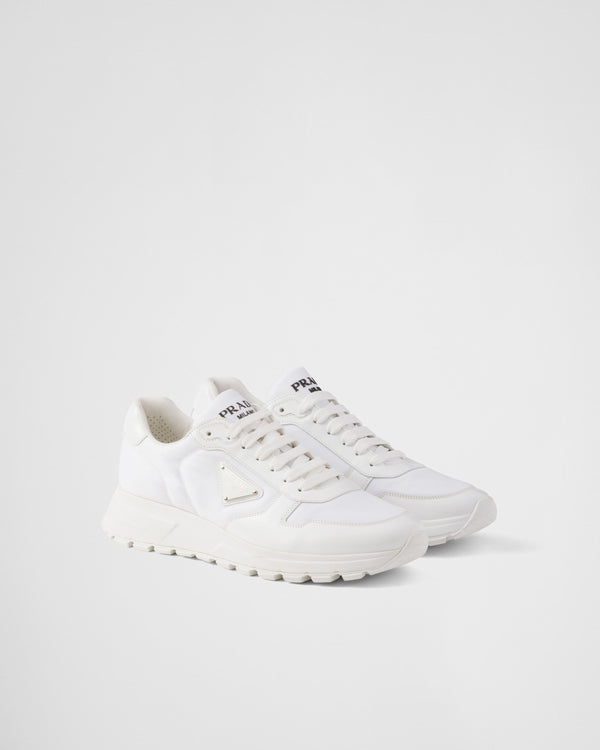 Basket Prada Blanc en cuir brossé