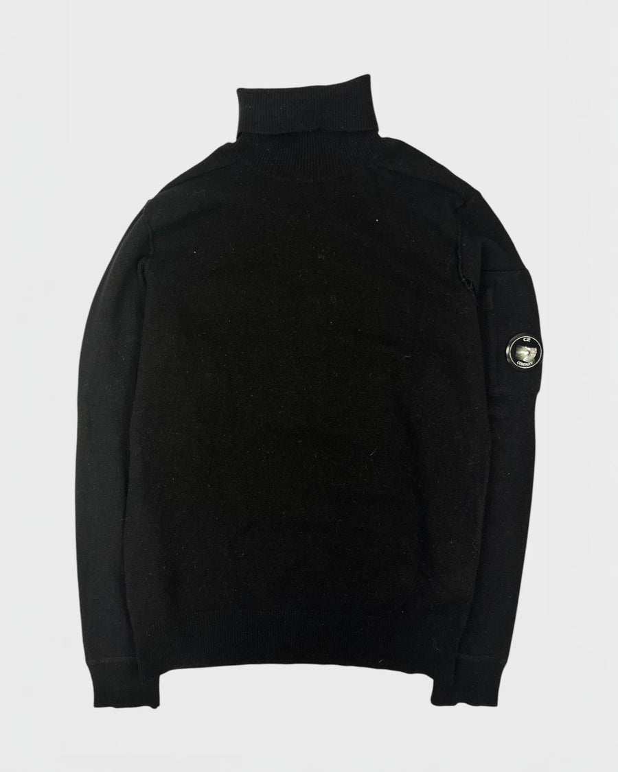 C.P company pull